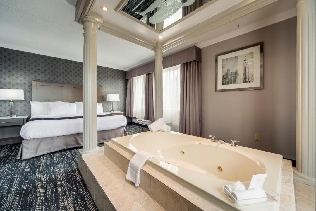 Monte Carlo Inn Brampton | Airport Road Business Centre