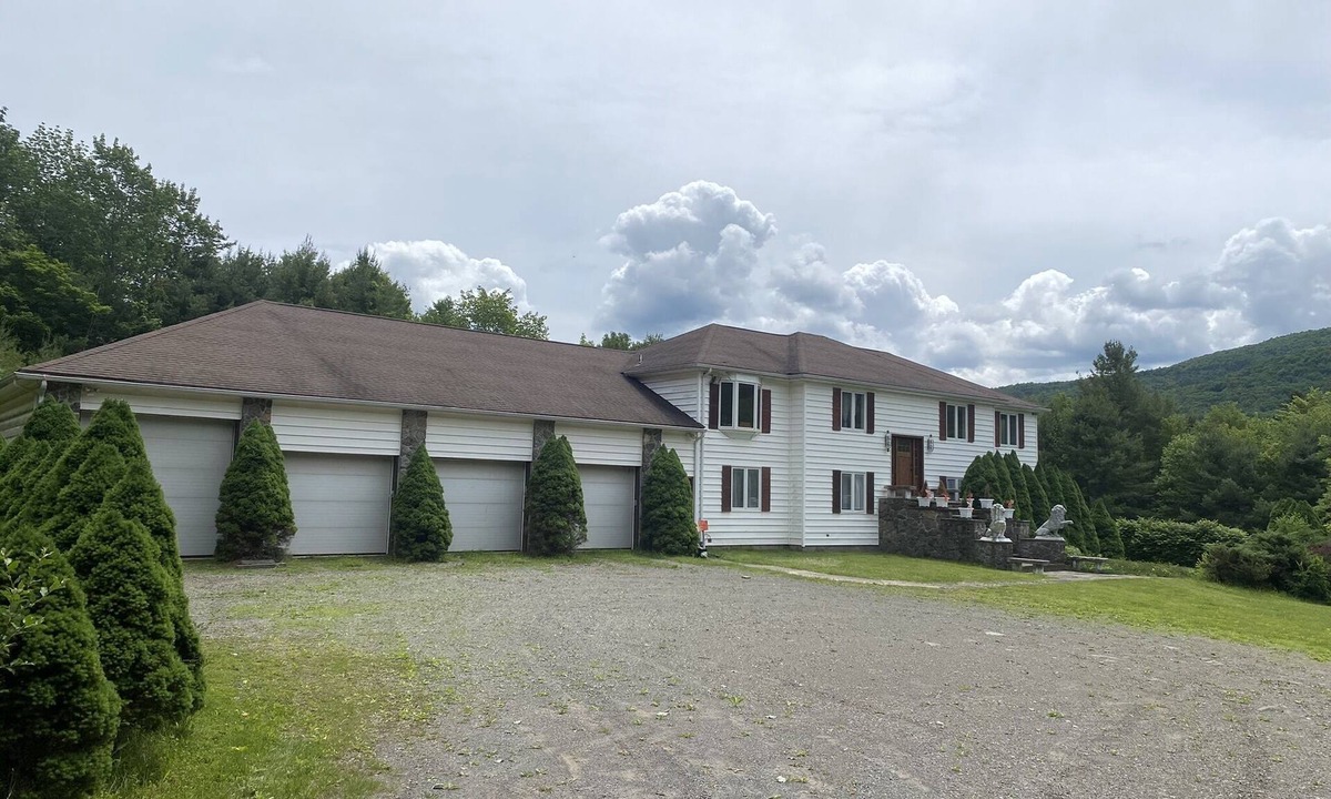 Edgewood House | Mountain Retreat Close to Windham/Hunter Ski Resorts