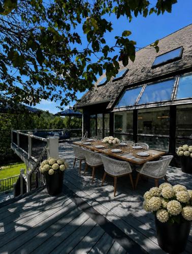 Lewisboro House | Mountain Vista Luxury Retreat!