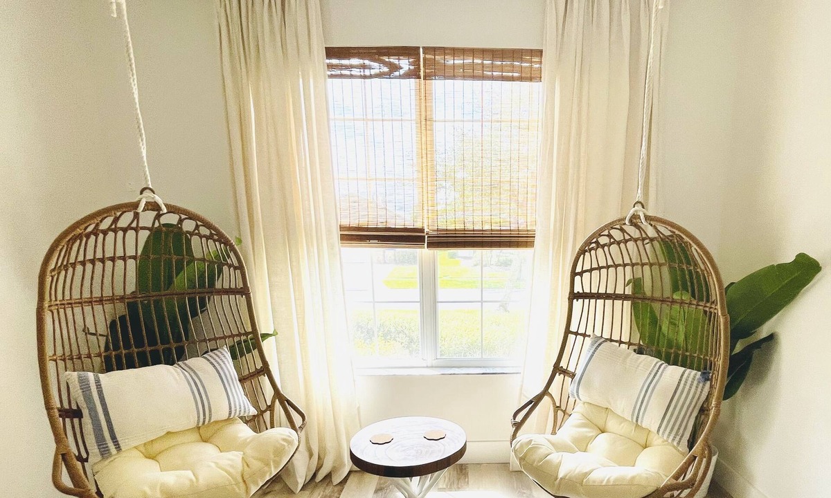 Indian Point House | Movie & Game rooms/Private pool/Car Charger