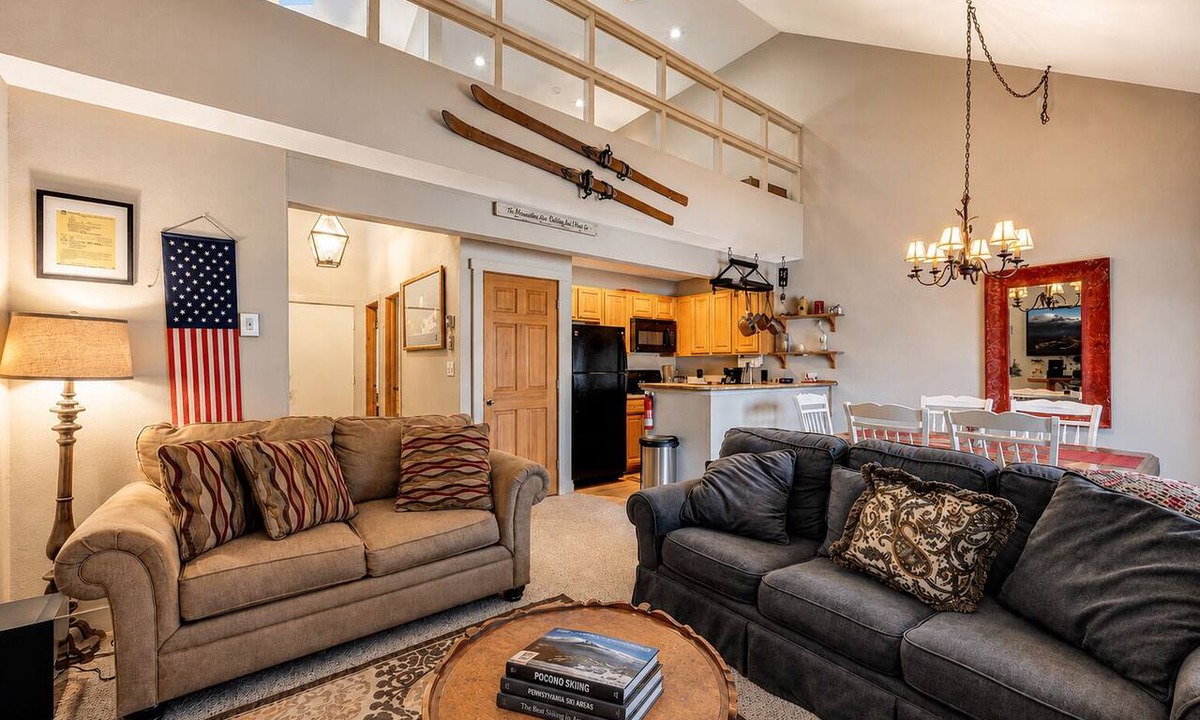 White Haven House | Mystic Lodge Ski Jack Frost + Lake Club Access