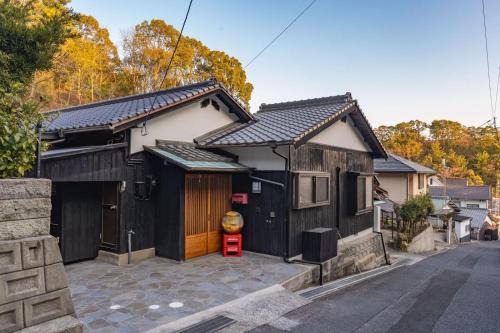 Miyanoura House | Naoshima Juju Art House 直島ジュジュアートハウス