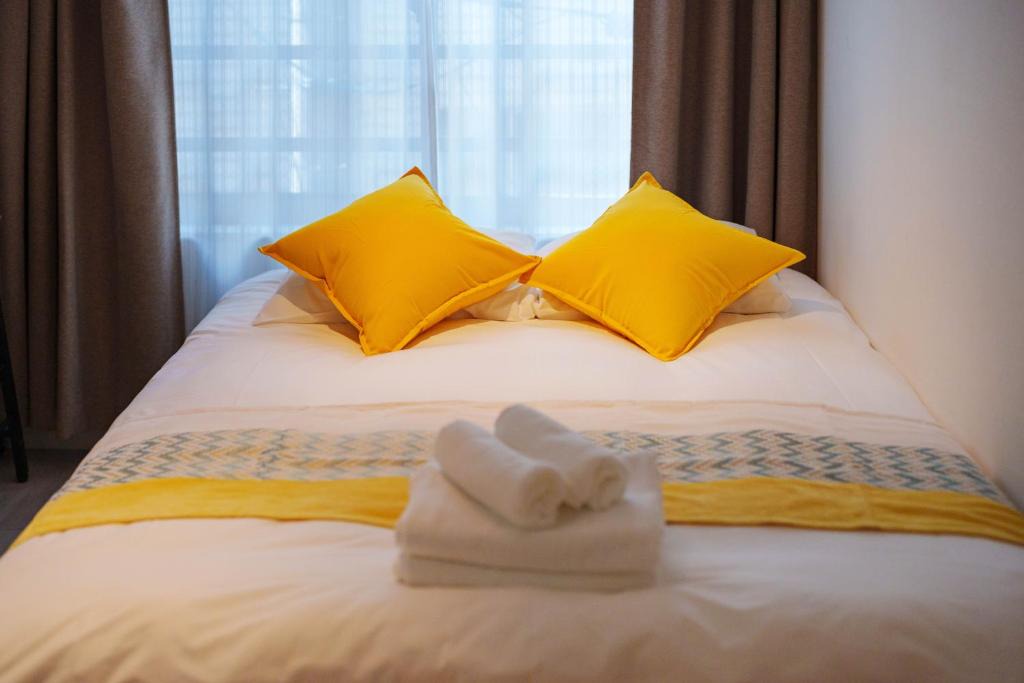 Minamiotsuka Apartment | NDZ302 Tokyo Apt, 3 Min to Yamanote Line Station, Easy Transit