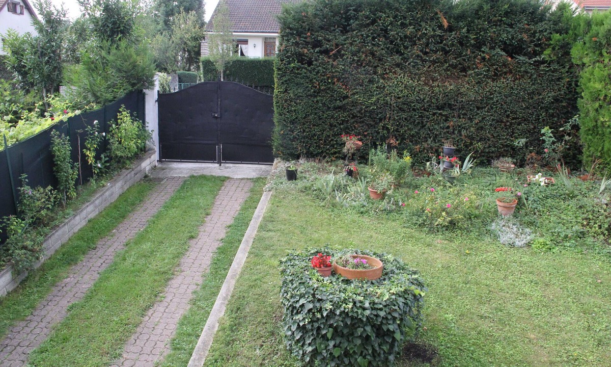 Chelles House | Near DISNEYLAND PARIS/4 bedrooms and living room -12 minutes from PARIS