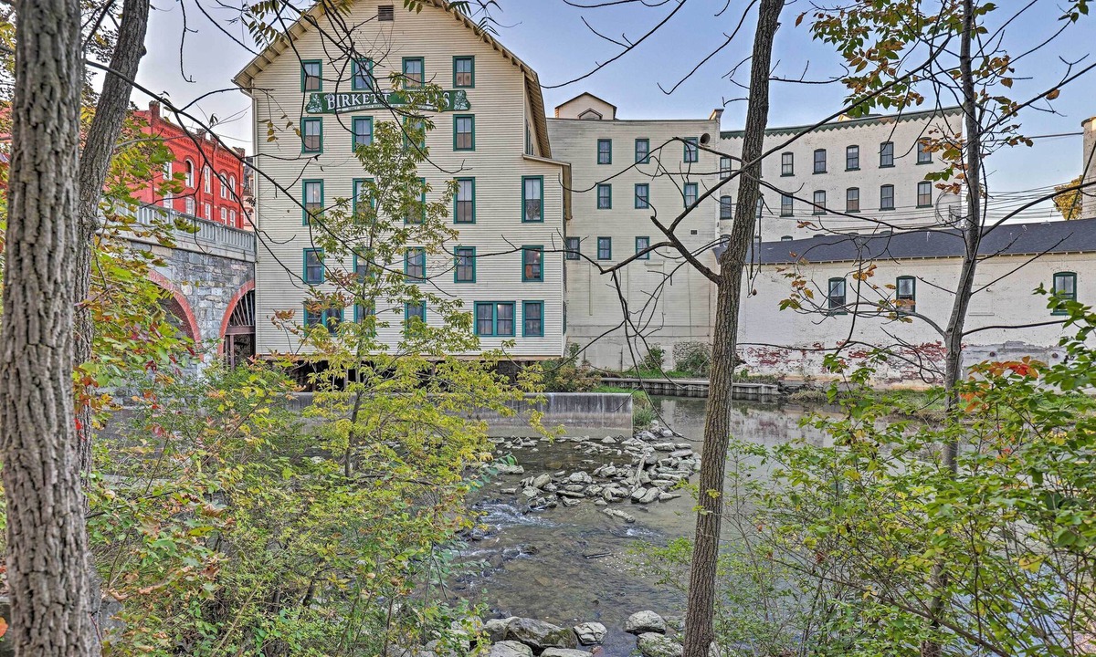 Penn Yan Apartment | Newly Renovated Penn Yan Apartment < 1 Mi to Lake!