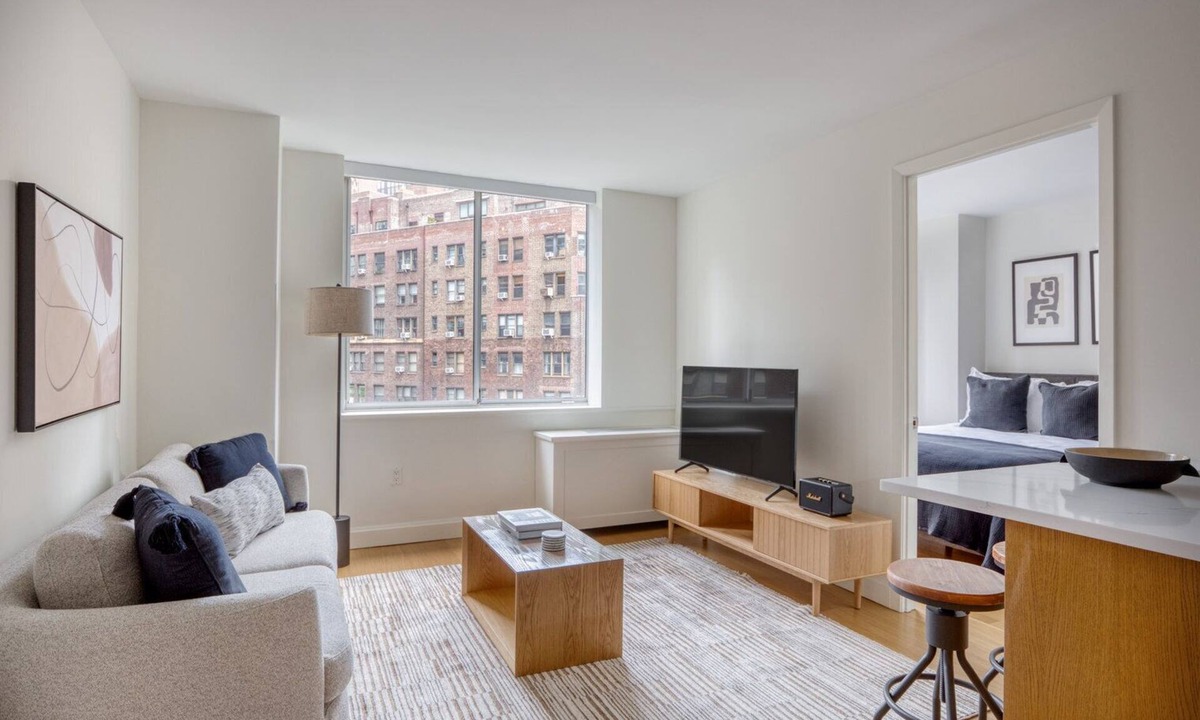 Sutton Place Apartment | Nice Midtown East 2BR w/Doorman & Gym, nr Sutton Park, by Blueground