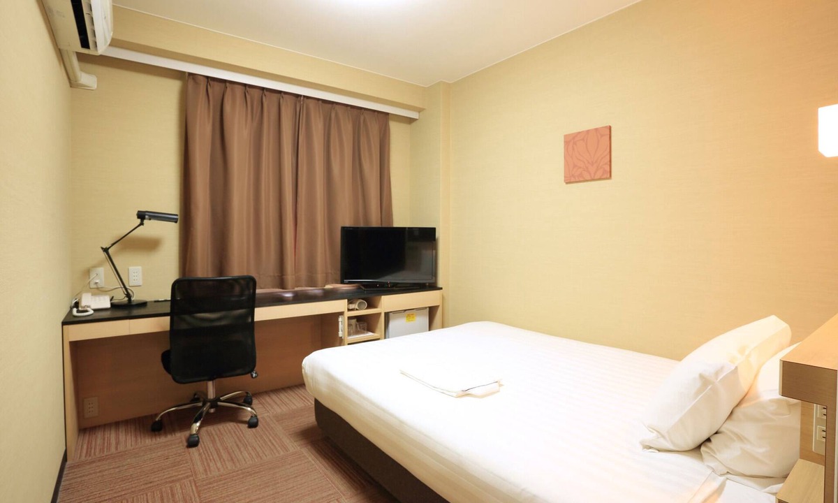 Otsu Hotel | Nonsmoking Double breakfast included Smile Va/Otsu Shiga