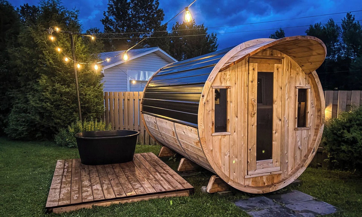 Timmins House | Nordic Retreat - Norman by the River
