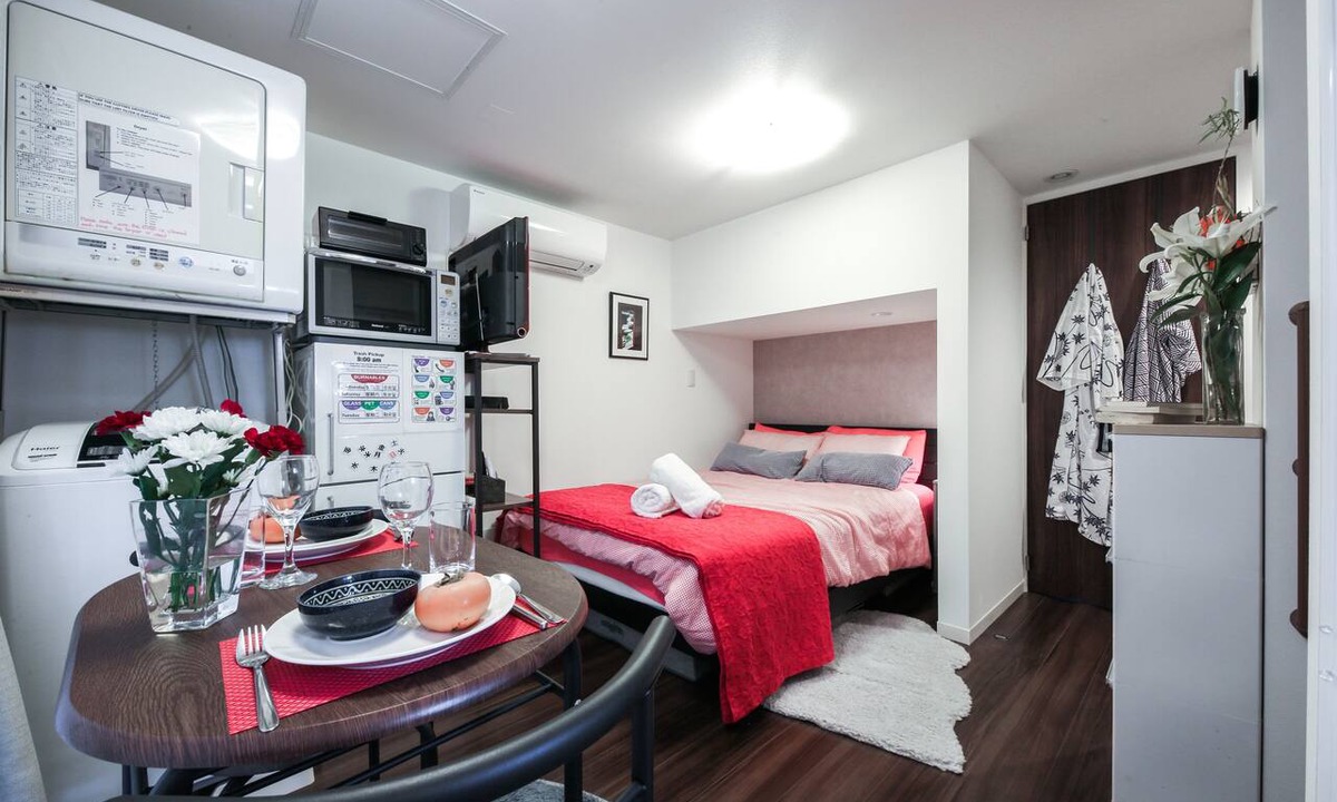Yoyogi Apartment | North Cottage | Shibuya Studio | Close to Meiji Shrine