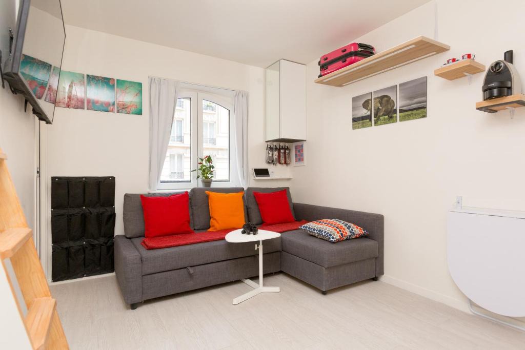 5th Arrondissement Bed & Breakfast | Notre-Dame luxury Suite in Saint-germain des prés Latin quarter