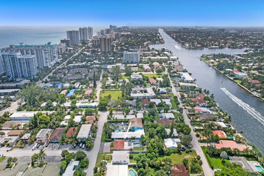 Pompano Beach Villa | Ocean Breeze Villa