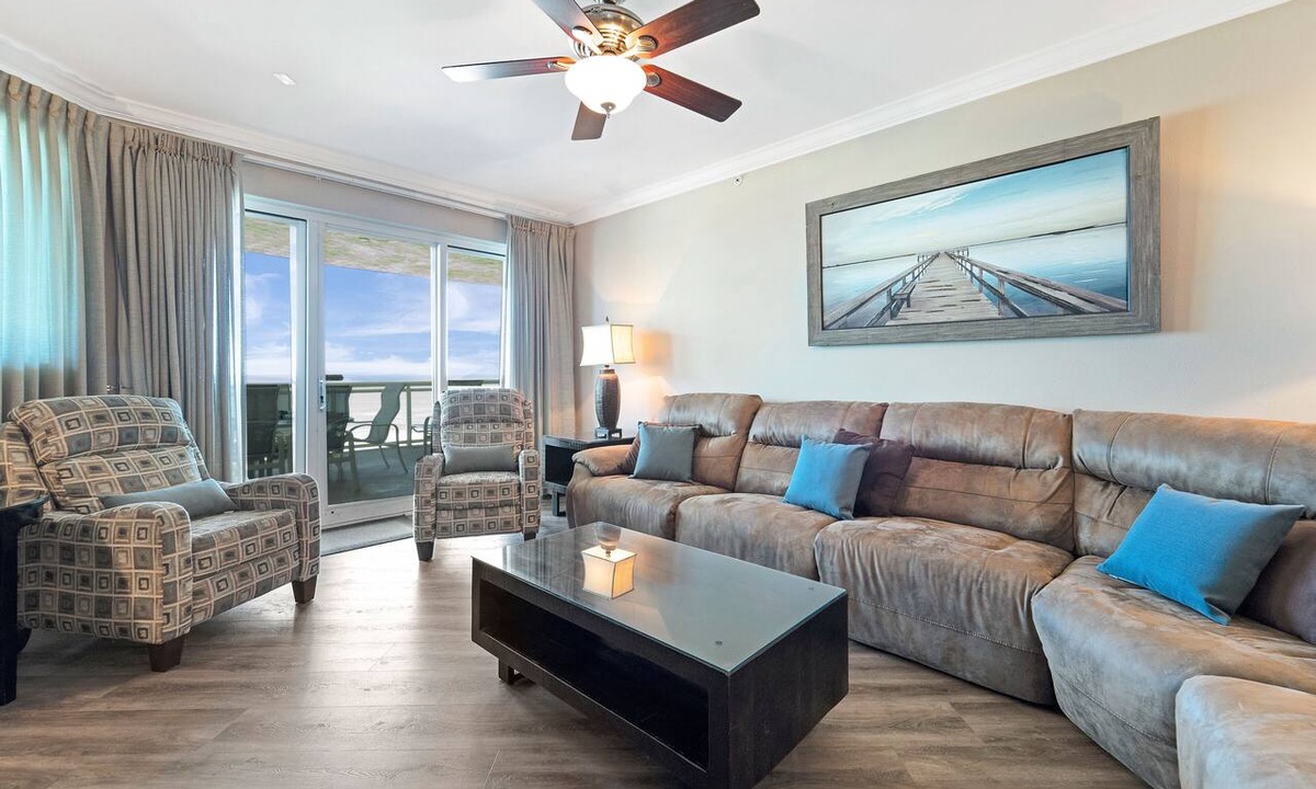 Daytona Beach Condo | Oceanfront luxury meets family-size 4BD/3BA @ Ocean Vistas 502