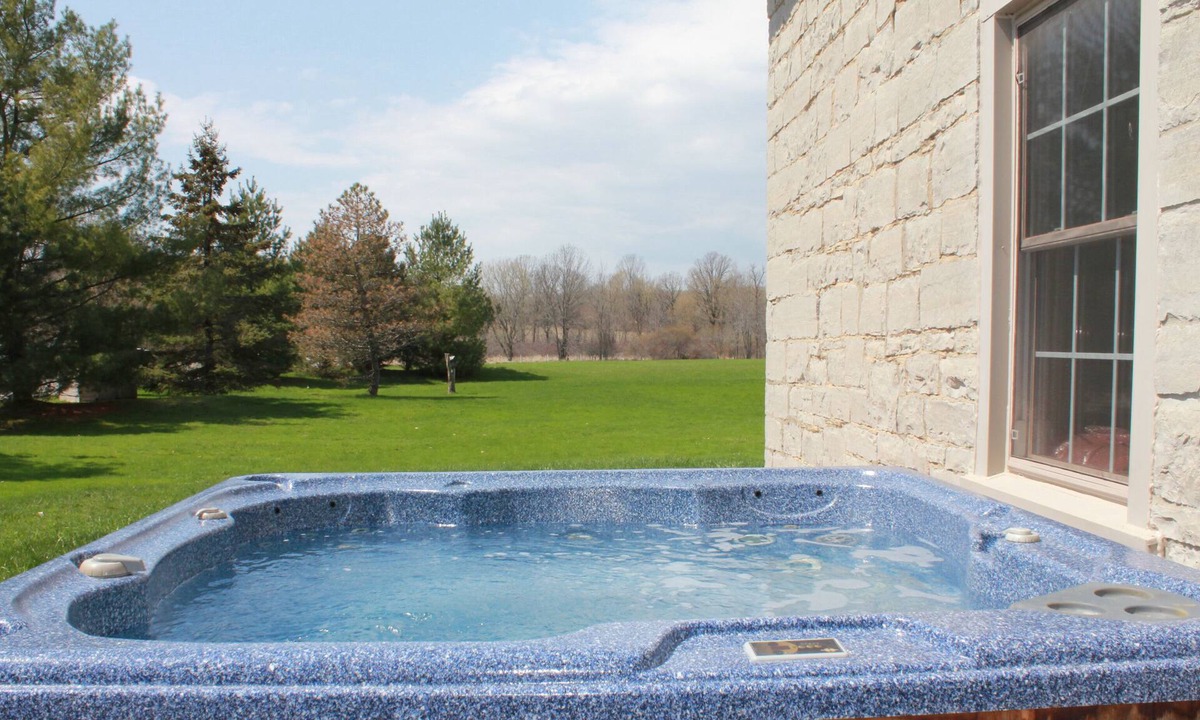 Loyalist House | Odessa and Wilton Home
