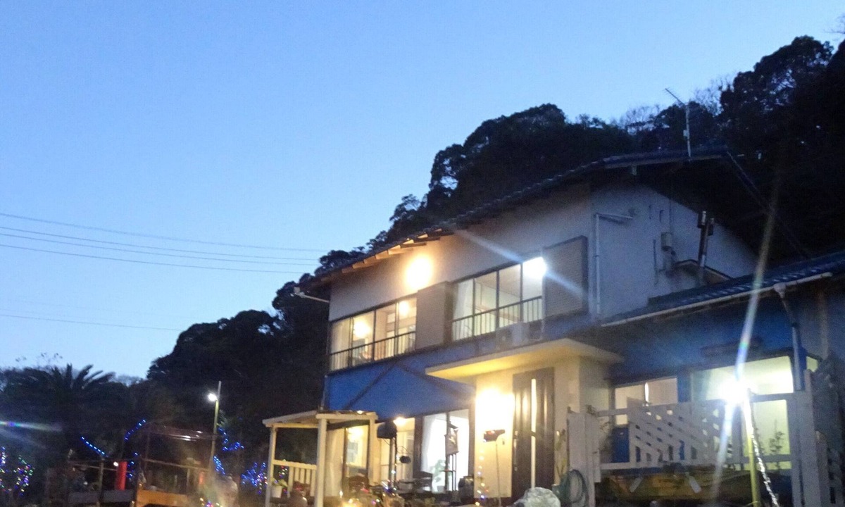 Kawana Apartment | One old house rental ministry connecting the blue sea and travelers with travel posts (max. 8 people)