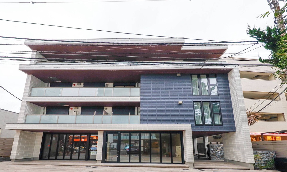 Katasekaigan Apartment | Pacific Coast Enoshima by Tranova
