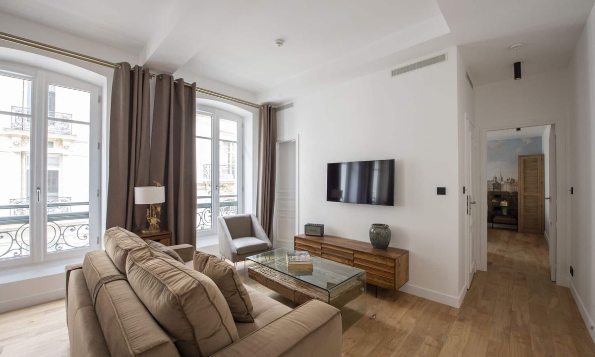 Faubourg-du-Roule Apartment | Patras, 4 stars, Luxury at 1 minute walk to the Champs-Elysées