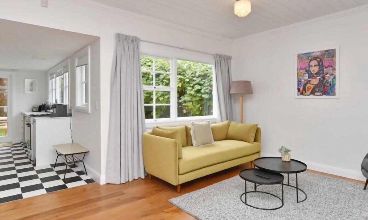 Christchurch City Centre House | Peaceful City Retreat |Steps to Arts, Eats & Parks