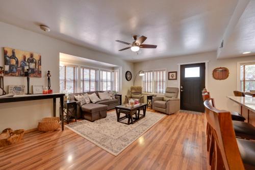 Payson House | Peaceful Deck + Fire Pit: Payson Home!