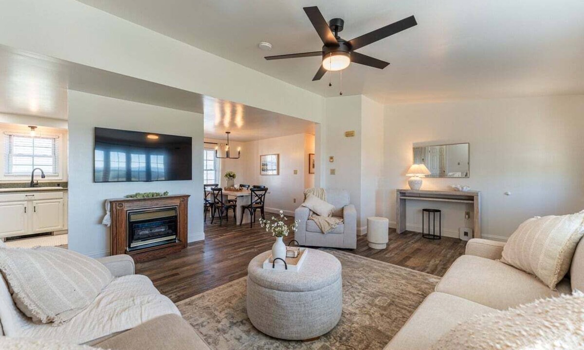 Lurgan House | Peaceful Farm Retreat w/Views Near Shippensburg