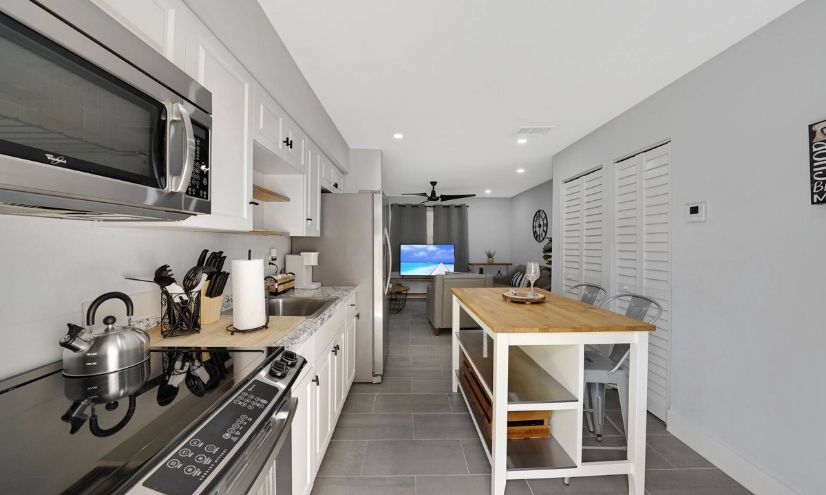 Edgewood Apartment | Peaceful Retreat in Fort Lauderdale