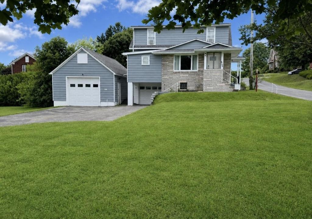Johnstown House | Peaceful Stay Near Downtown Johnstown