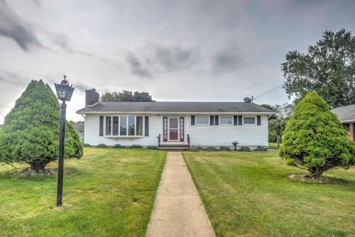 Parker House | Pennsylvania Countryside Retreat w/Deck + Yard!
