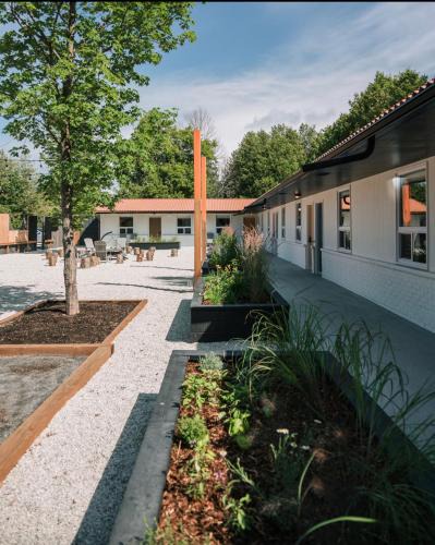 Thornbury Hotel | Penny's Motel