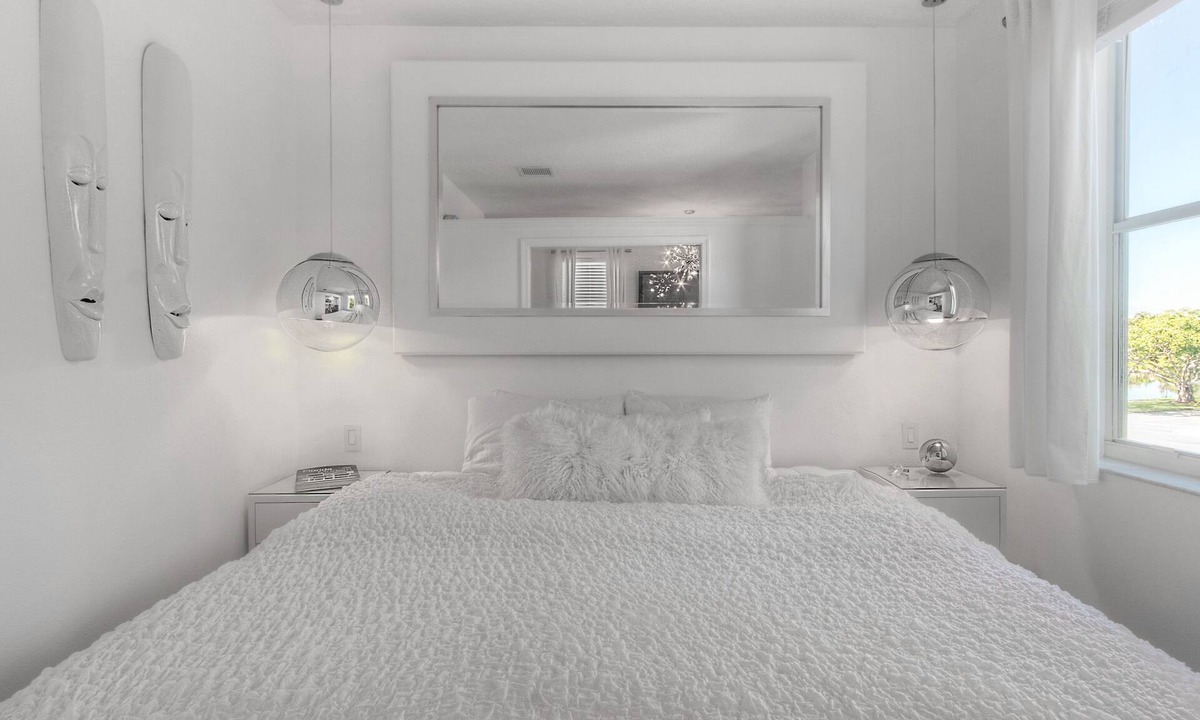 Hunt Club Villa | PgaResortVilla by AmericanVacationLiving 4 BR/3 BA