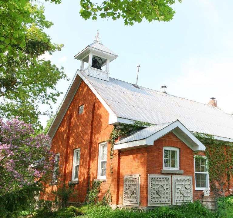 Meaford House | Picturesque School House Retreat
