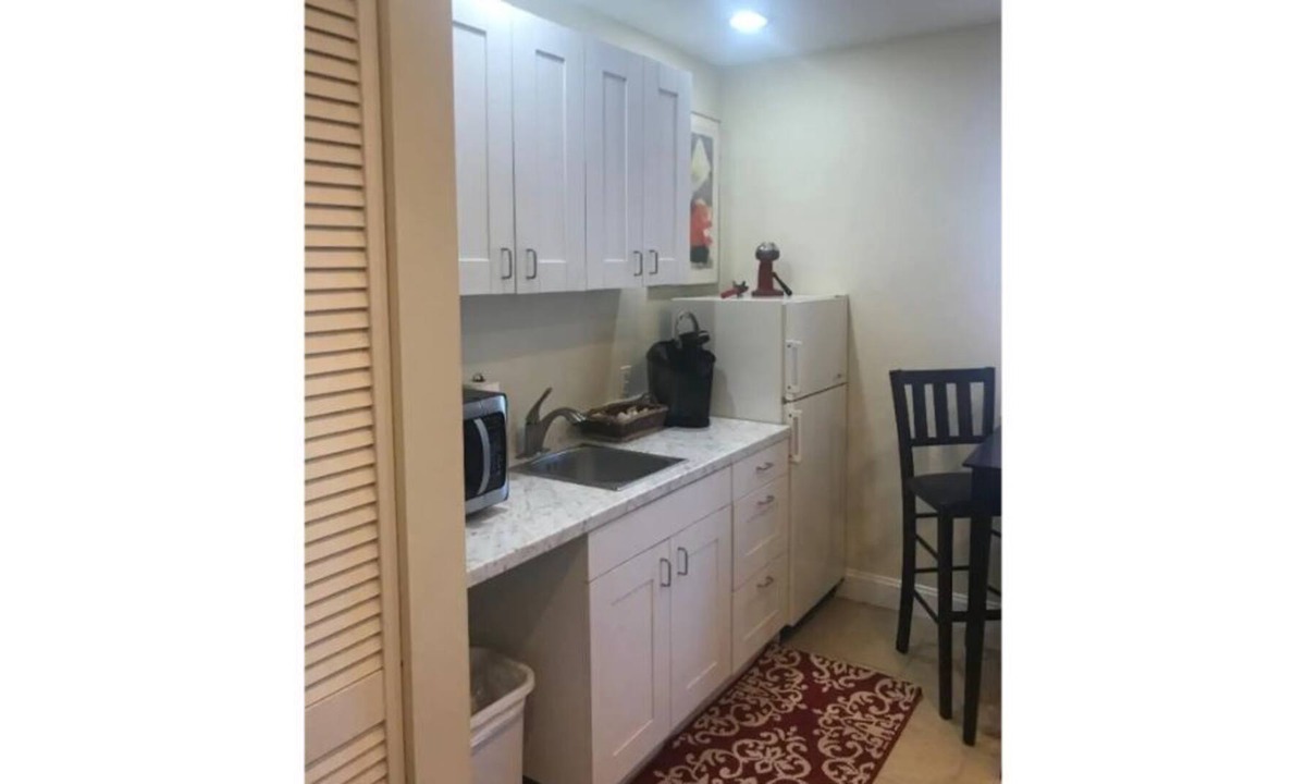 Town of Orangetown Apartment | Piermont Cozy Haven