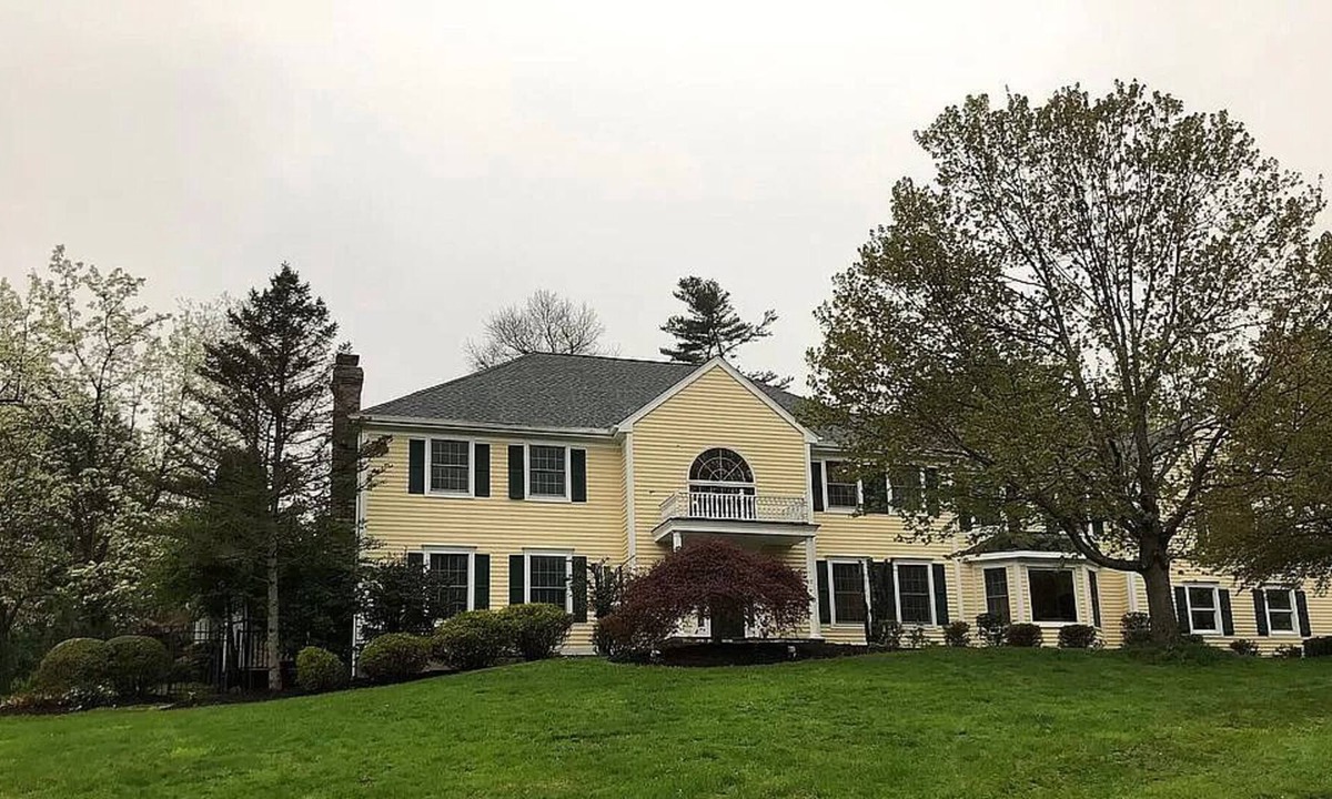 Lewisboro House | Poolside Paradise: Luxe 5-Bedroom w/Peloton Gym