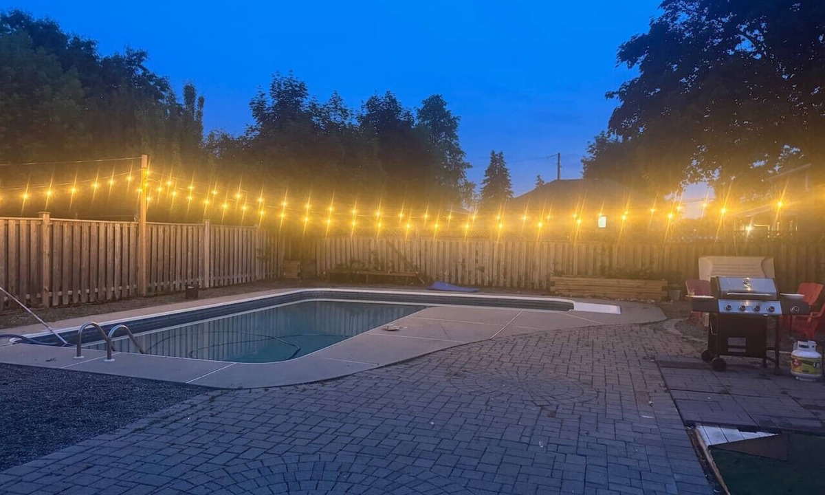 Brampton West House | Poolside Retreat with Private Patio