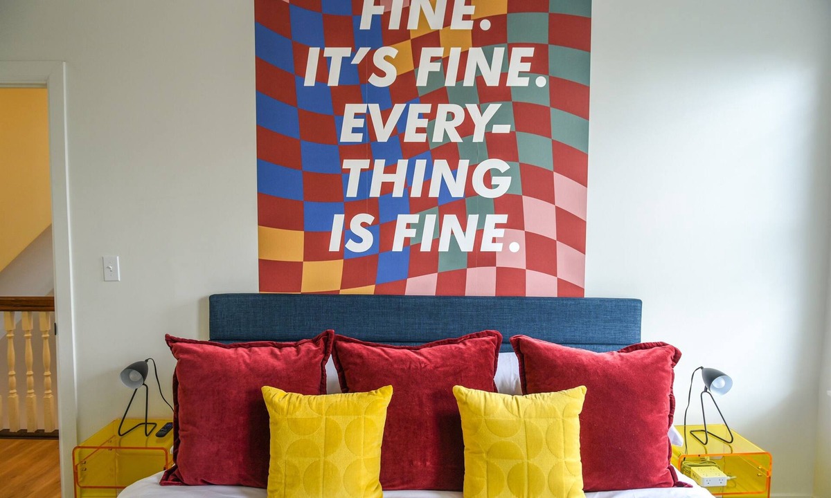 Pittsburgh House | Pop Art Retreat: Games | Theater | Stadiums