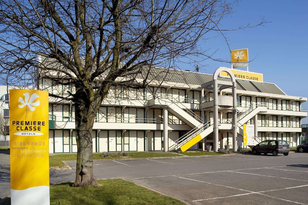 Les Mousseaux Hotel | Premiere Classe Villepinte Centre - Parc des Expositions