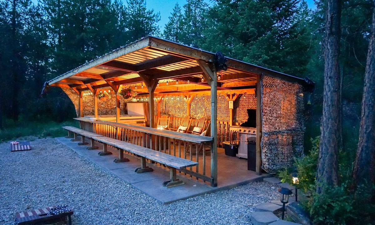 Athol House | Private Oasis Awaits: Cabana and Hot Tub