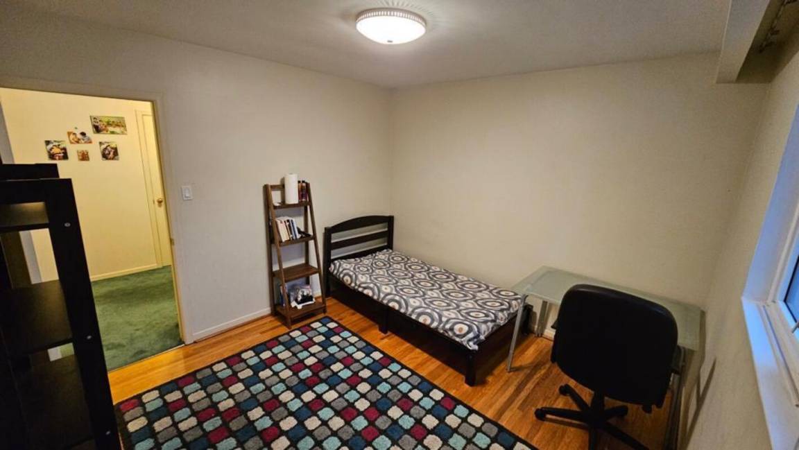 Hillcrest Village Resort | Private room ∙ 1 guest