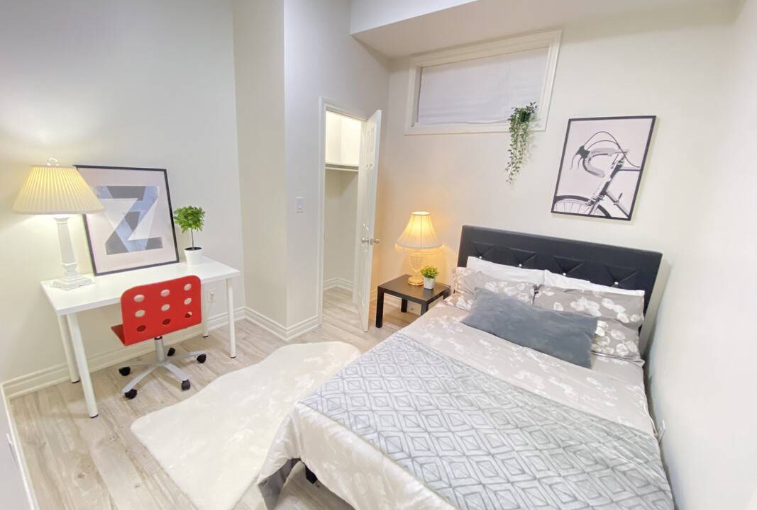 Midtown Toronto Resort | Private room ∙ 1 guest