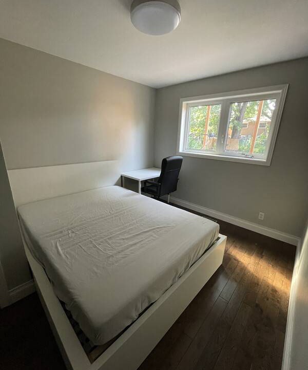 Clarkson-Lorne Park Resort | Private room ∙ 1 guest