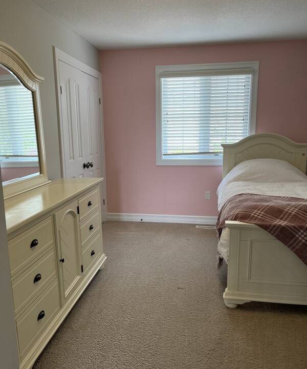 London Resort | Private room ∙ 1 guest