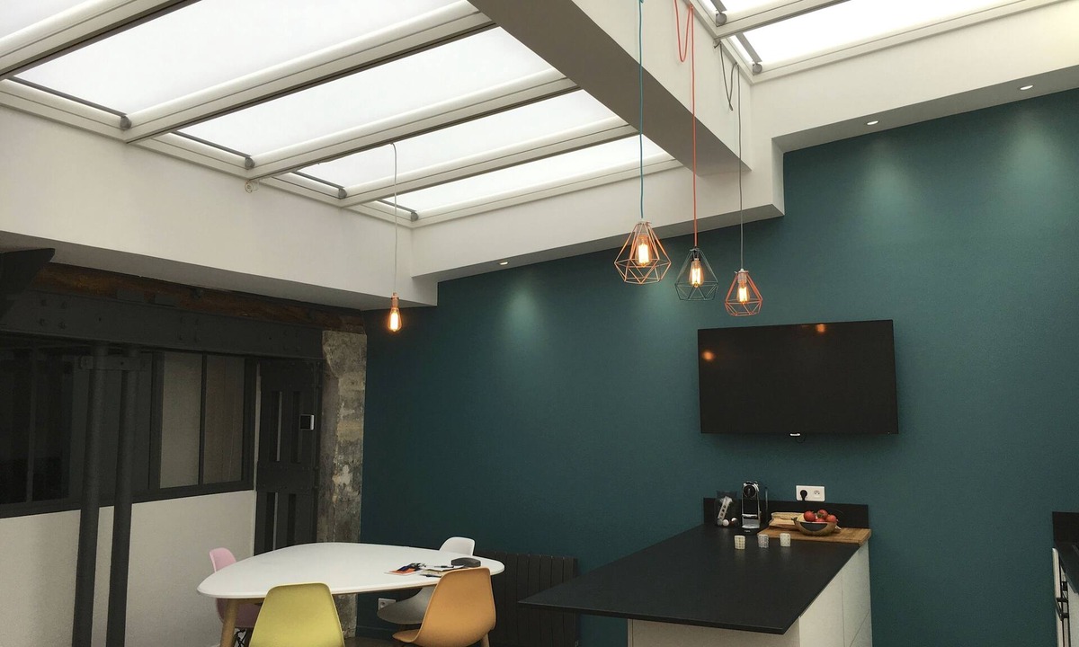 Porte-Saint-Martin Apartment | QUIET RENOVATED INDUSTRIAL LOFT IN "GRANDS BOULEVARDS" AREA; PARIS THEATRES AREA