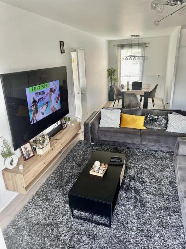 Montfermeil Apartment | RALPH'HAOUSE Vip