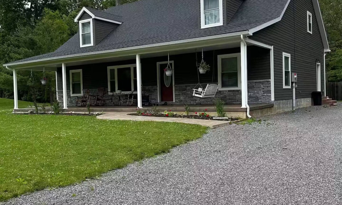 Mifflinburg House | Rapid Run Guest House