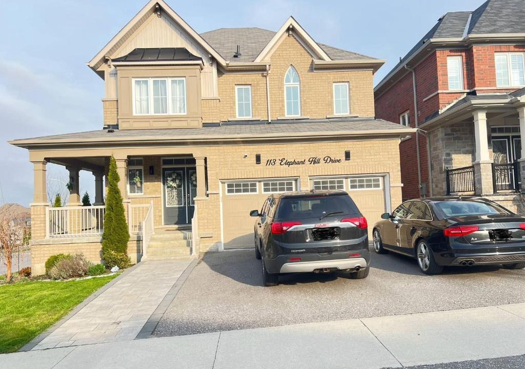 Bowmanville House | Relaxing 4-Bedroom Retreat in Bowmanville, Clarington