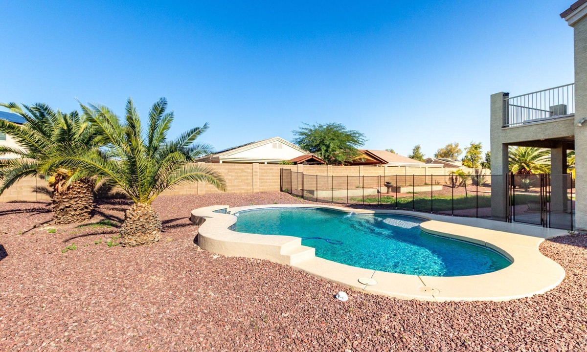 Casa Grande House | Relaxing Casa Grande Retreat w/Pool & Patio