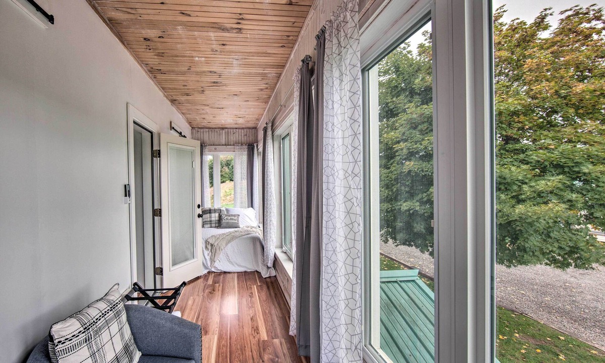 Halifax House | Remote Escape: Halifax Farmhouse w/Pool & Hot Tub
