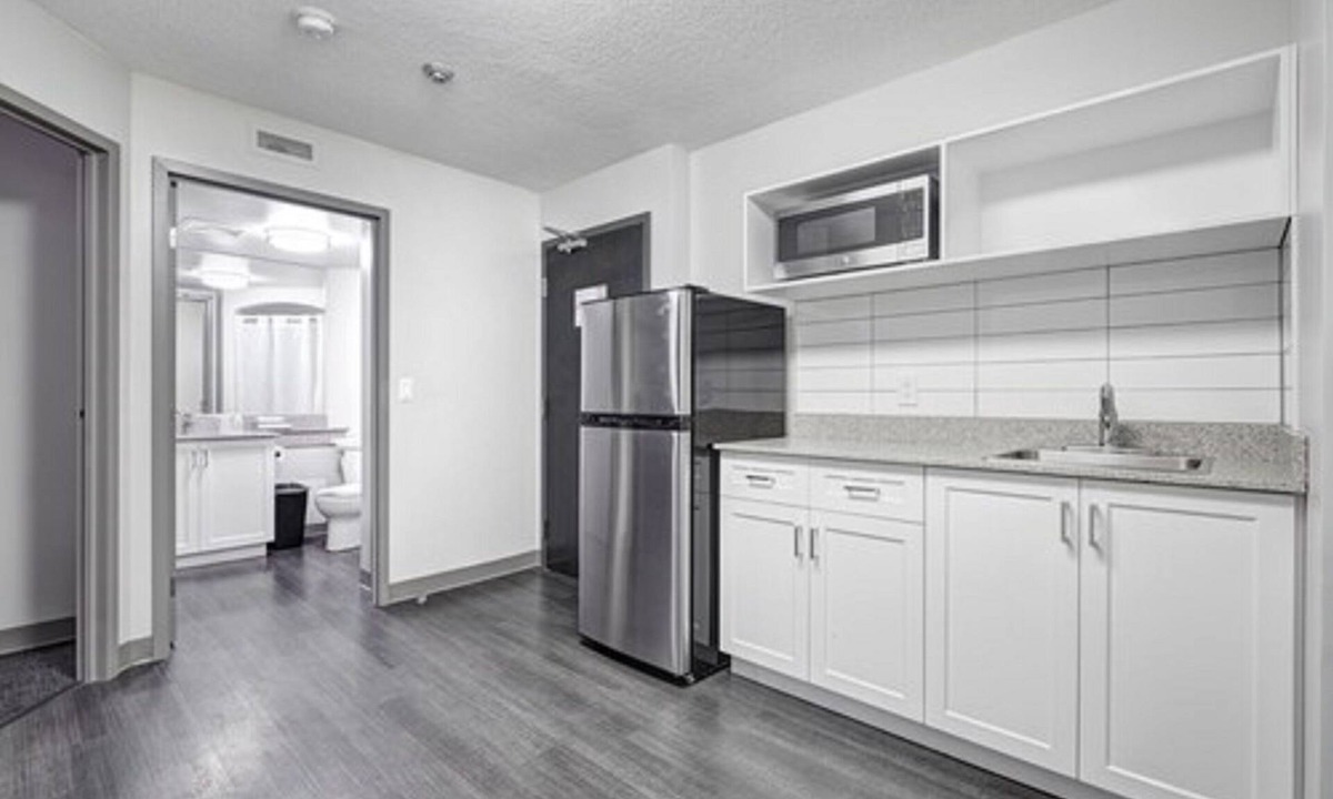 Hillcrest Village Apartment | Residence & Conference Centre - Toronto