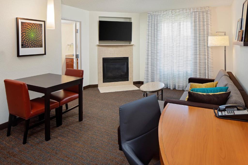 Harrisburg - Hershey Hotel | Residence Inn by Marriott Harrisburg Hershey