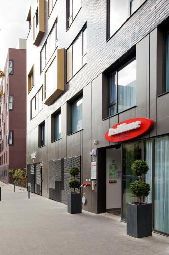Asnieres-sur-Seine Apartment | Residhome Asnieres Park