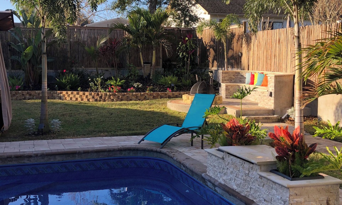 Fairvilla House | Resort-Style Luxury & Relaxing.