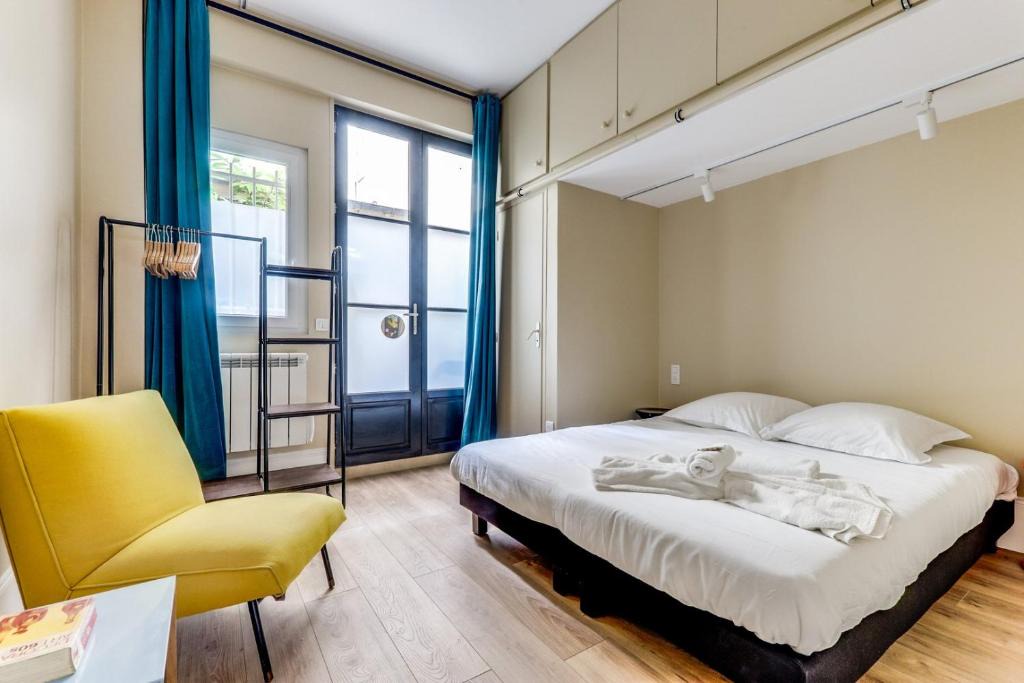 Quartier du Gros-Caillou Apartment | Retro Color - Rénové proche de Tour Eiffel